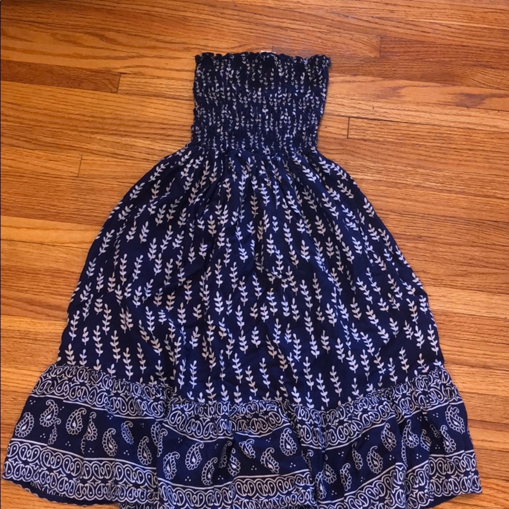 Strapless dress
